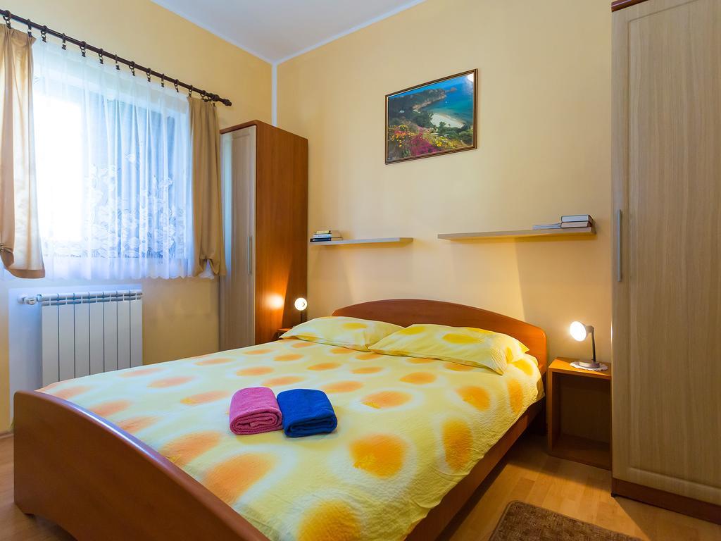 Apartments Davorka Porec Exterior photo
