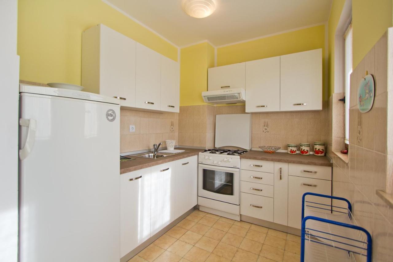 Apartments Davorka Porec Exterior photo