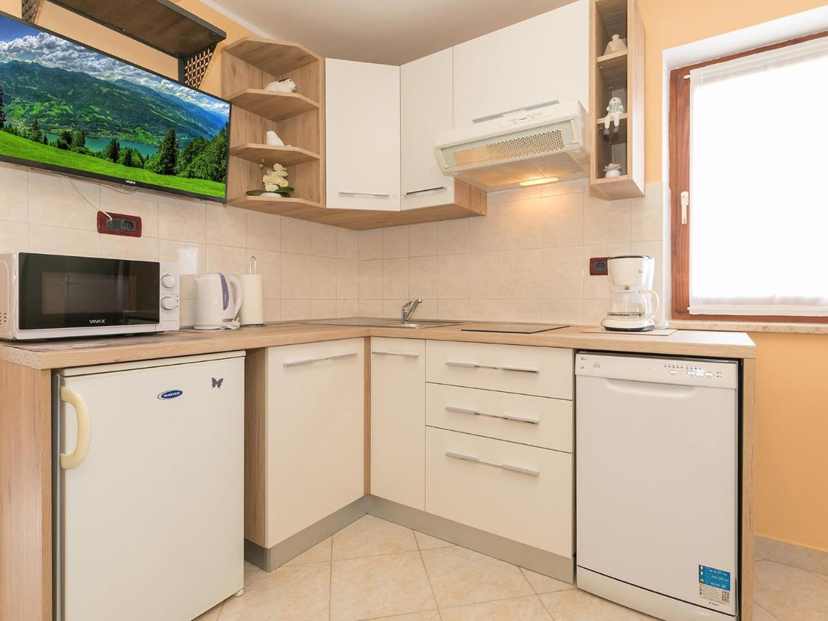 Apartments Davorka Porec Exterior photo